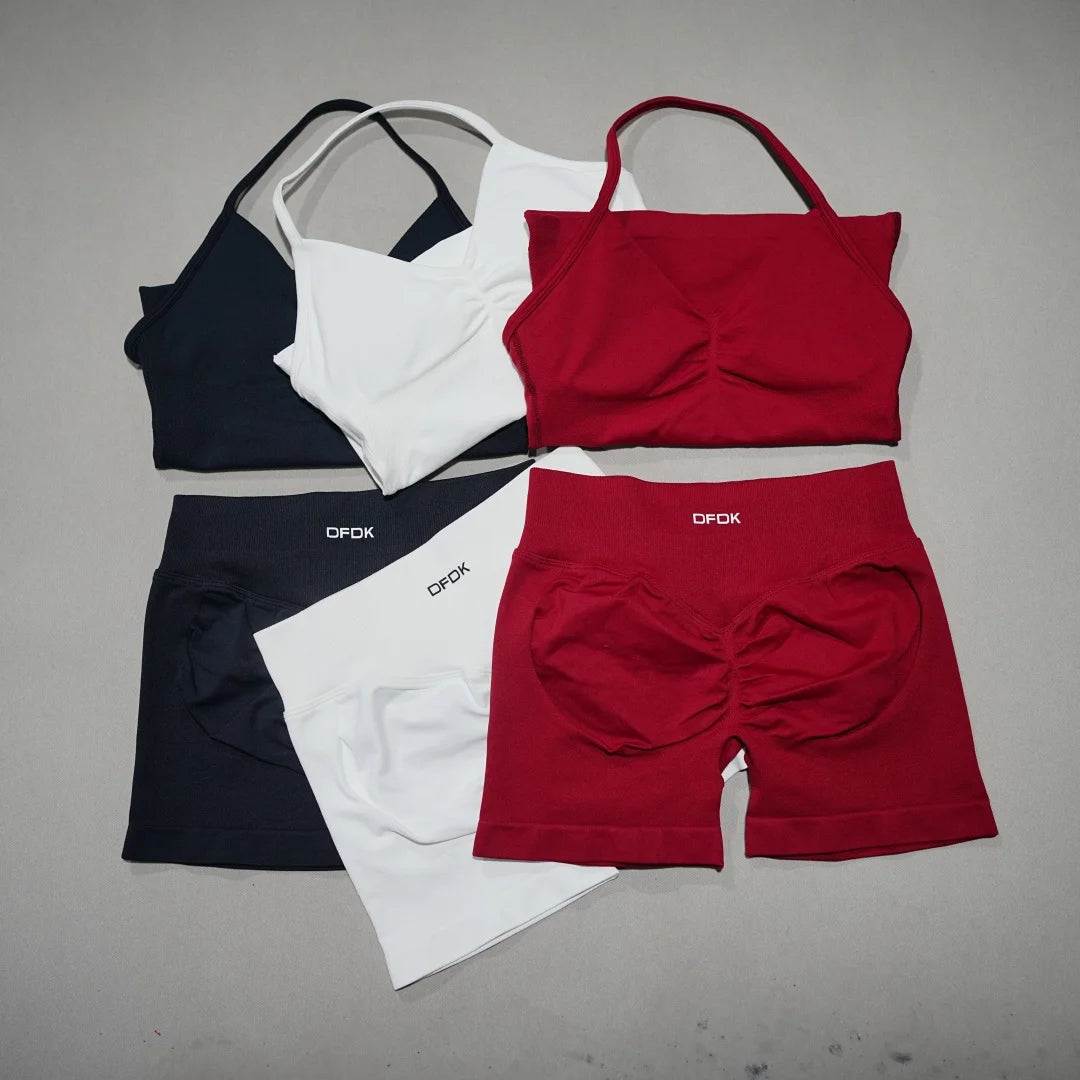 2 Piece Seamless Sports Set - Sculpting Shorts & Backless Tank Top